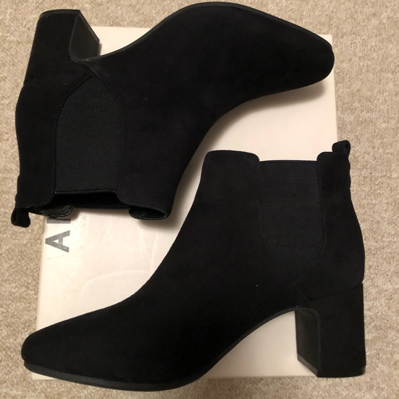 Anne Klein Shoes - Anne Klein💥NEW💥black suede slip on boot- size 7
